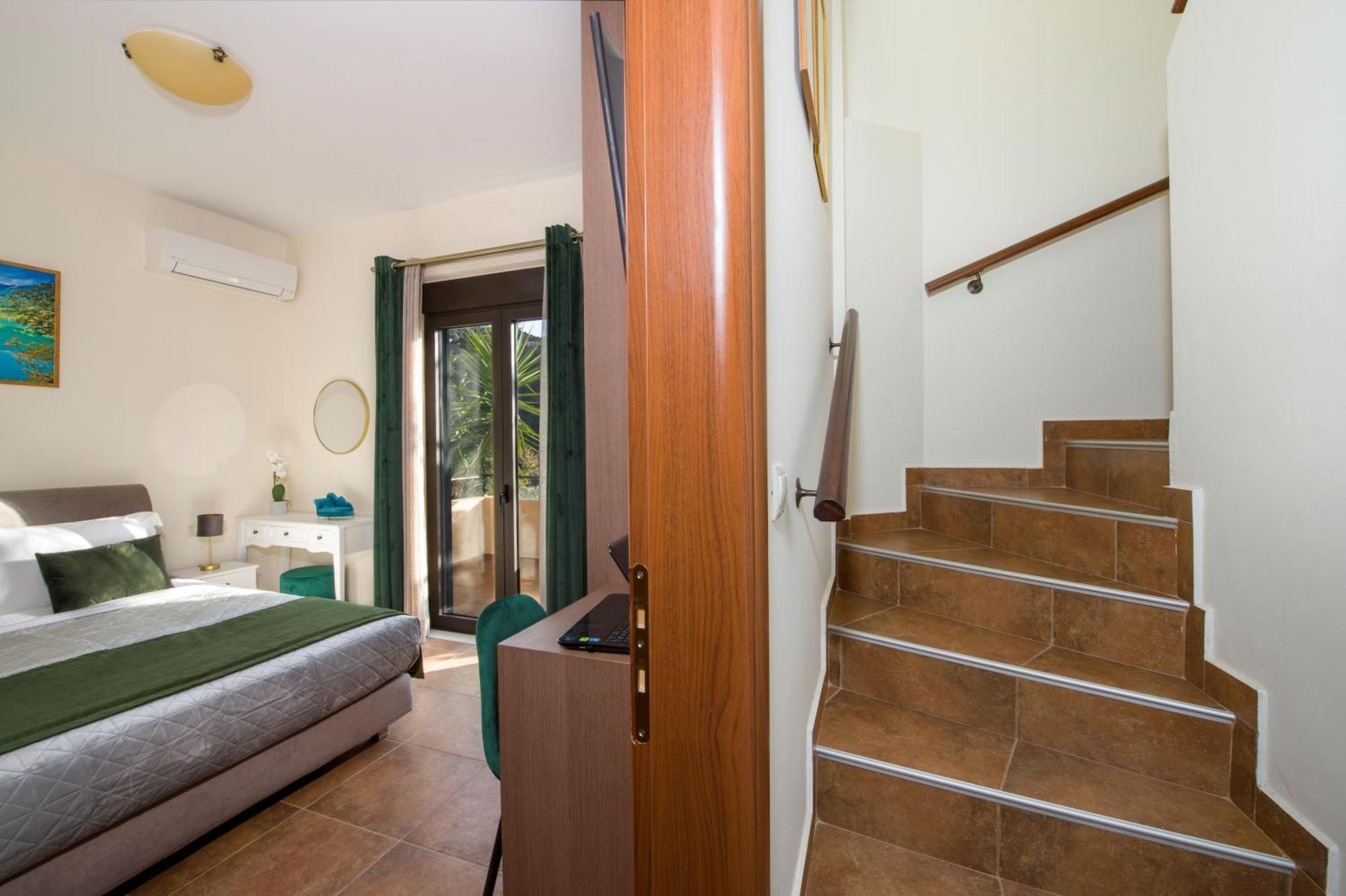 Serenity River Villa Palaiochora Exterior foto